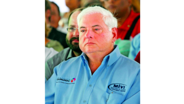 Víctimas de espionaje piden arresto de Martinelli