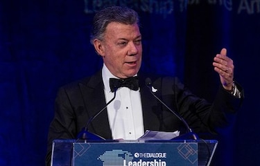 Santos se muestra decidido a llevar nuevo acuerdo de paz al Congreso