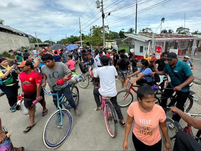 Escasez de gasolina en Bocas del Toro por los múltiples bloqueos de carreteras