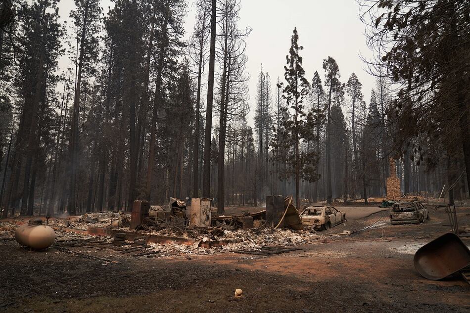Nuevo incendio forestal explota cerca de la capital de California