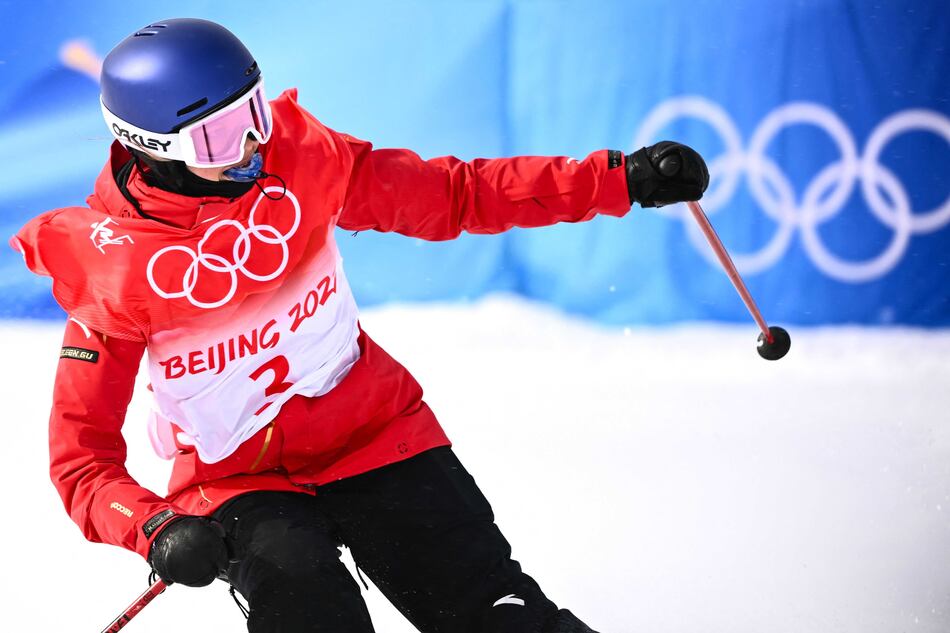 Fuerte nevada impide prueba de la estrella china Gu en los Juegos de Pekín