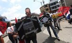 Organizaciones de trabajadores admiten divisiones