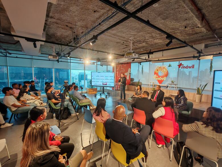 ¿Qué pasó con las becas del concurso de oratoria y TalenPro?