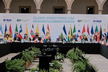 CAF aprueba crédito por $200 millones para transición energética y ambiental en Panamá