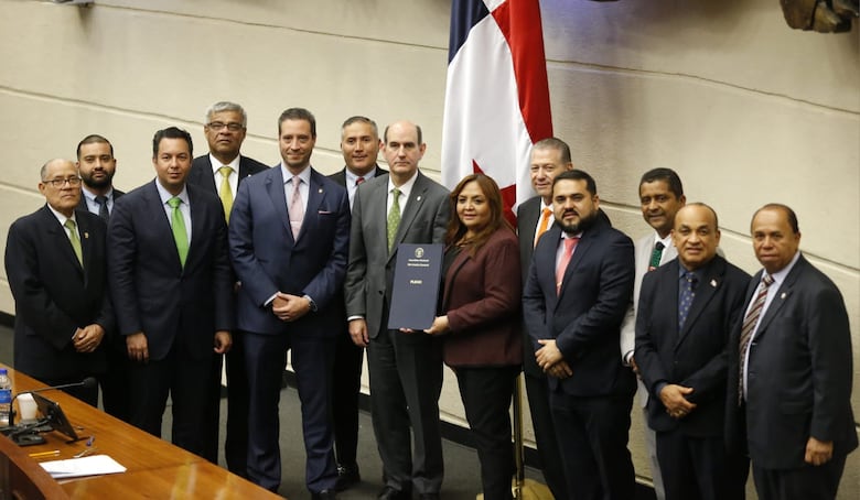 La Asamblea Nacional cerró sesiones con la mirada puesta en la CSS
