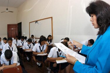 Meduca implementará proceso de acreditación en colegios del país