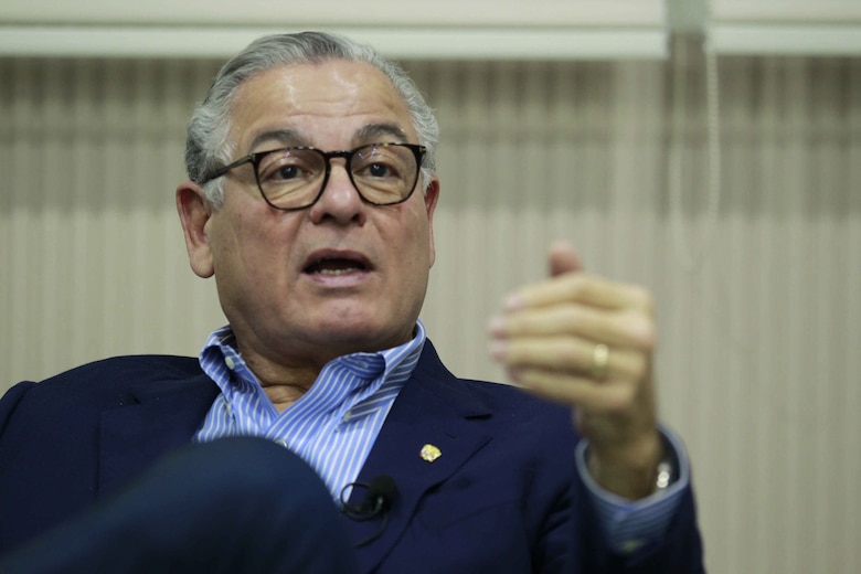 El contralor, los ‘dossieres’ y los votos: radiografía de una advertencia institucional