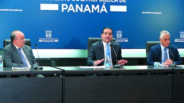 Gobierno alcanza acuerdo parcial con educadores
