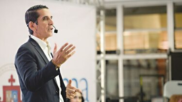 'Lo que inicia mal, termina mal', dice Rómulo Roux de las reformas constitucionales