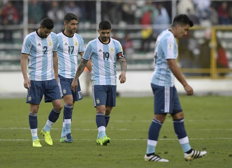 Bolivia derrota 2-0 a Argentina sin Messi