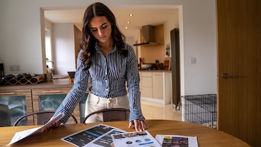 Me robaron la identidad y alguien la está usando para engañar a hombres