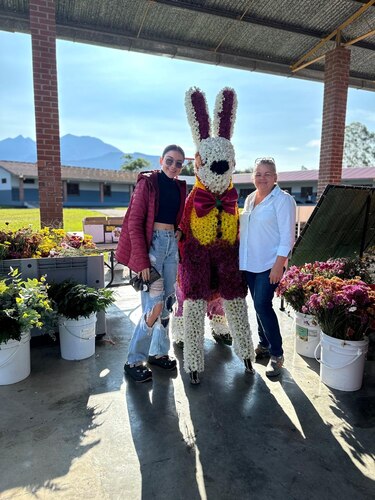 Flores, cultura y tradición: Tierras Altas celebra su Novena Parada