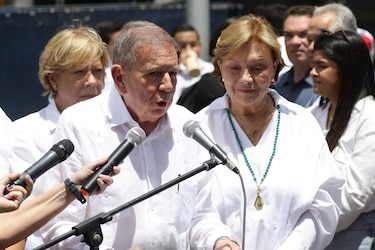 Costa Rica sostiene que hubo fraude en Venezuela y que el ganador es Edmundo González