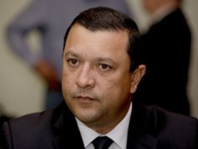 Director del IMA admite que ha contratado a familiares y allegados