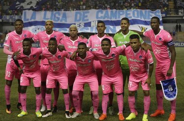 Árabe Unido avanza a cuartos de final