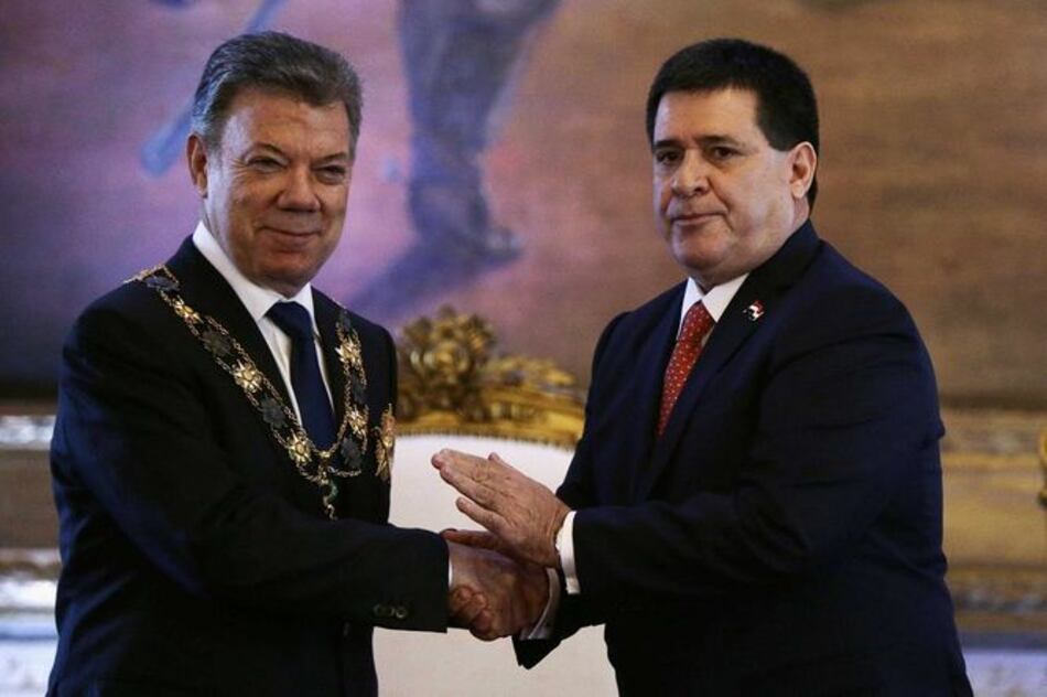Presidente de Colombia ratifica cooperación en defensa con Paraguay