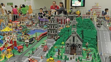 Una cita entre piezas de Lego