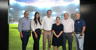 Grupo Silaba inicia la celebración de sus 35 años junto a Thomas Christiansen