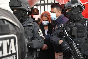 Fiscalía pide detención de seis meses para la expresidenta de Bolivia Jeanine Áñez