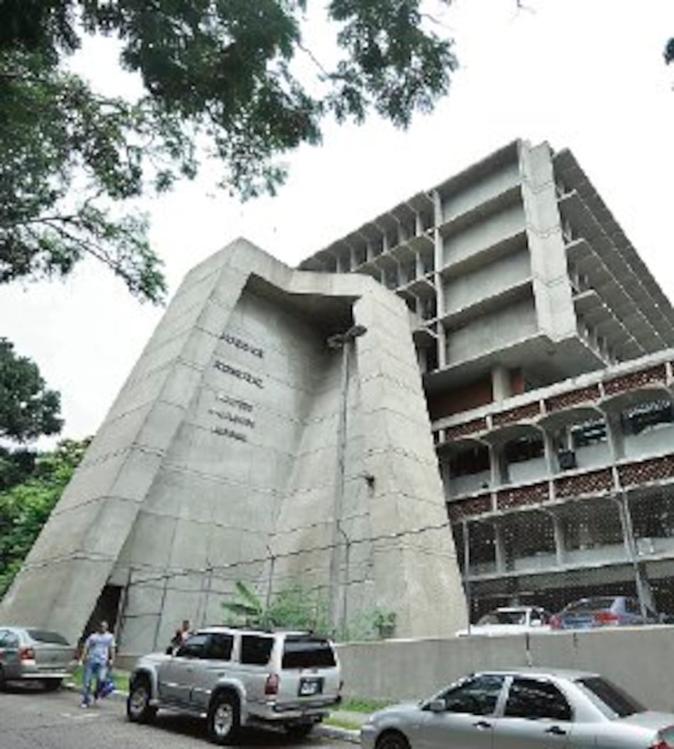 Instituto Oncológico Nacional restringe el ingreso