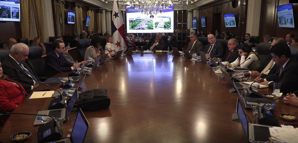 Conferencia de prensa del Consejo de Gabinete