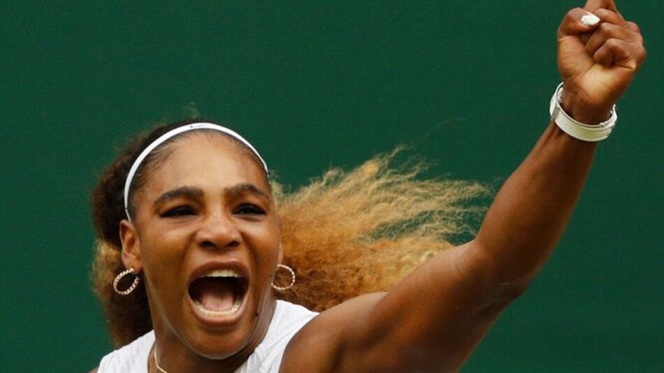 Serena Williams, multada con 10 mil dólares en Wimbledon por dañar una pista