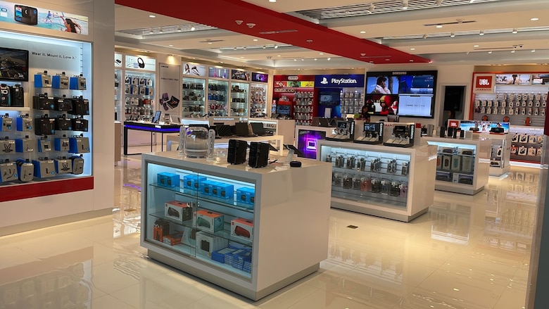 Inauguración de PANAFOTO Duty Free, Terminal 2