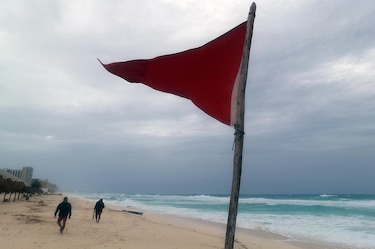 Sinaproc emite aviso de vigilancia por incremento de oleaje y viento en el Caribe panameño