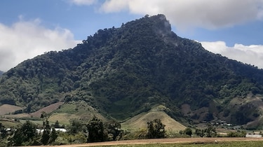Controlan fuego en Cerro Punta