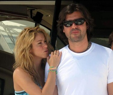 El ex de Shakira le reclama $100 millones por encumbrarla a la fama