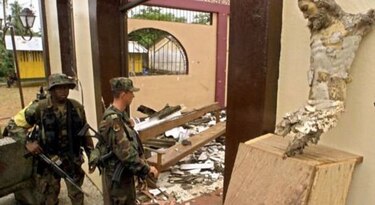 Colombia exhuma 57 cuerpos de masacre cometida por las FARC en 2002