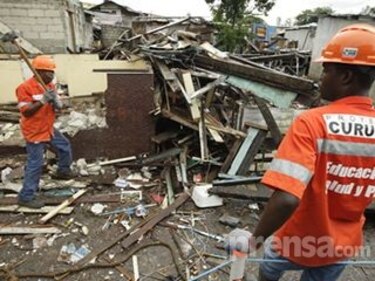Moradores de Curundú se quejan por reubicación en albergues
