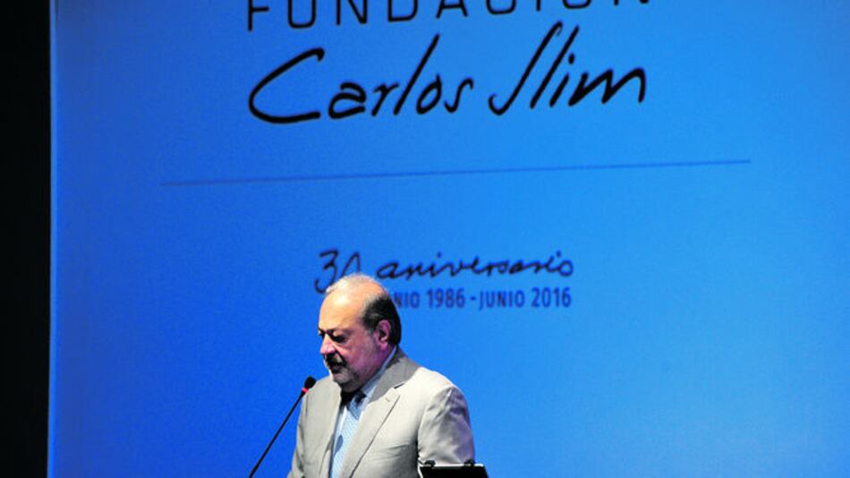 Slim apoyará a la región en frenar crimen y migración