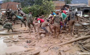 Más de 200 muertos en Colombia por avalancha en Mocoa