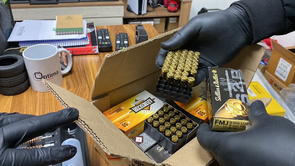 Cambian la medida cautelar a un hombre de 70 años detenido en la operación Alpes