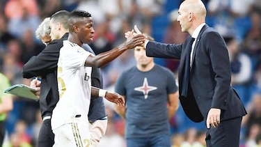 El Real Madrid gana al Osasuna y asume liderato