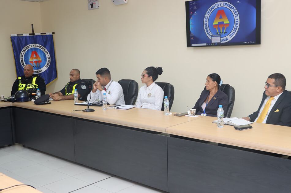 ¿Sanciones más duras para conductores? Autoridades revisan el Reglamento de Tránsito en Panamá