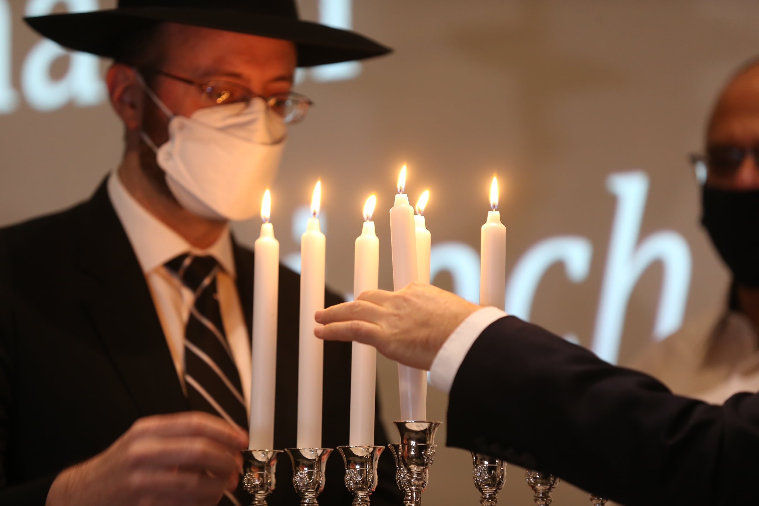 La luz de Janucá: Un mensaje de esperanza y resiliencia para el mundo