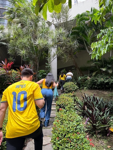 Miedo, dudas y esperanza: así vivieron los colombianos en Panamá la elección presidencial