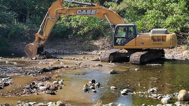 Represan las aguas del río Chame