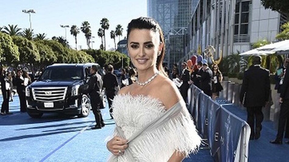 Penélope Cruz, Edgar Ramírez y Ricky Martin se quedaron sin Emmy