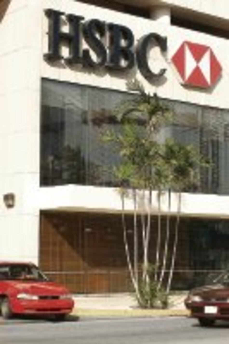 EL HSBC absorberá a Banistmo