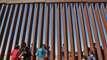 El dilema de los migrantes en la frontera con EU