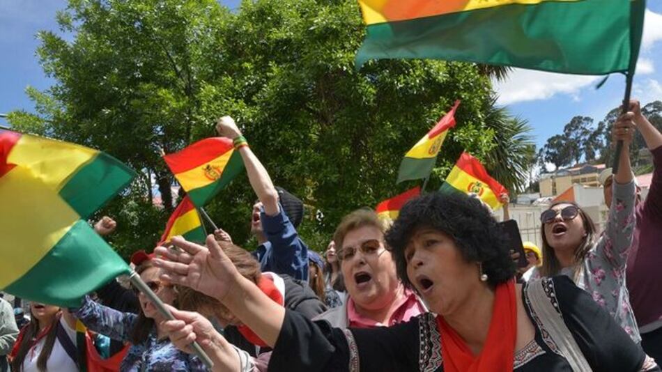 Fiscalía boliviana abre causa a miembros de tribunal electoral