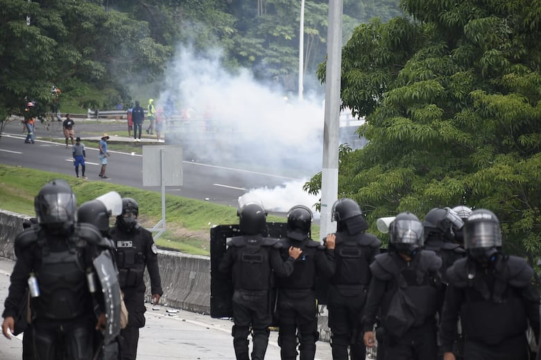 Continúa el cierre en el puente de las Américas y la vía Centenario
