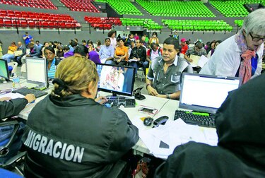 Ministerio del Trabajo cambia trámites para renovar carné a extranjeros con Crisol de Razas