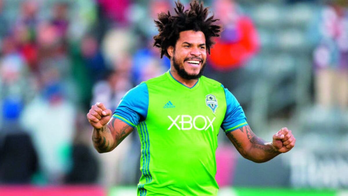 Román Torres podría recibir un salario anual de 508 mil dólares con el Seattle Sounders. USA TODAY Sports