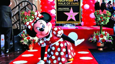 Minnie tiene su estrella en el paseo de la fama