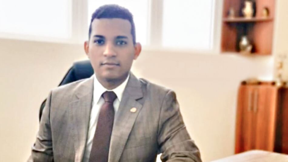 ¿Quién es el nuevo asesor legal de Pandeportes?