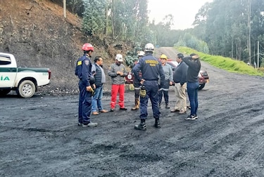Nueve mineros muertos y seis rescatados tras explosión en una mina en Colombia